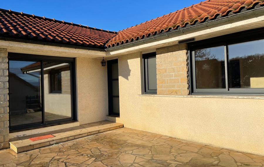 Nos fen&ecirc;tres&nbsp; et coulissants ALU RADIANS &agrave;&nbsp;LES PENNES MIRABEAU